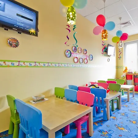 ホテル Olimp Business & ベジヘロボ