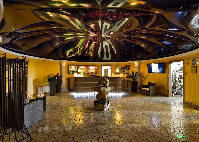 Olimp Business & Hotel 3*