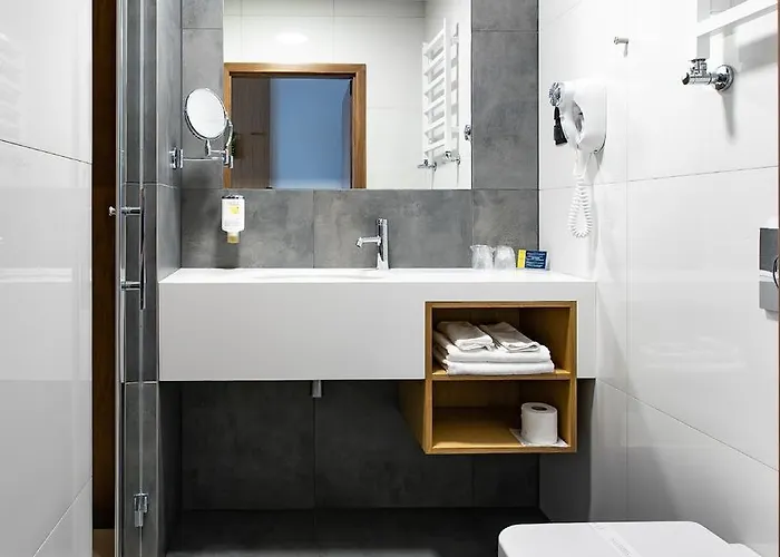 Hotel Olimp Business & 3*